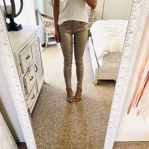 Gold 7 for all Mankind